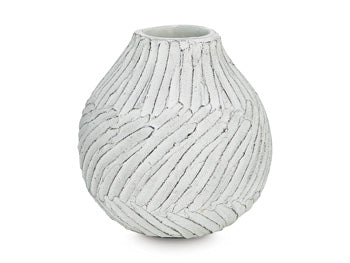 Shelvie Vase