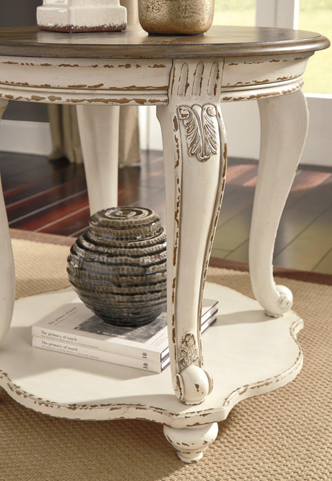 Realyn Occasional Table Set